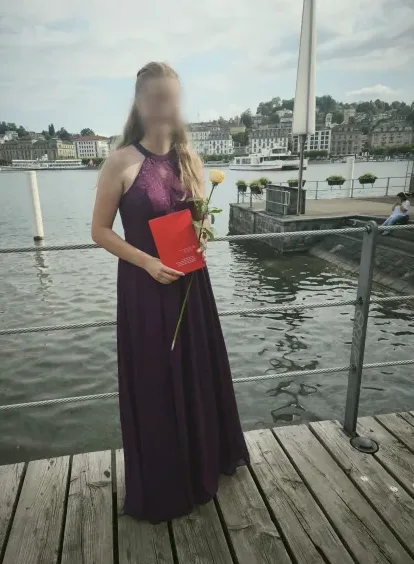 Emma, 23