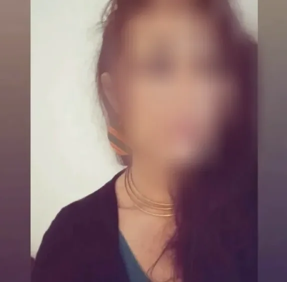 Özlem, 37
